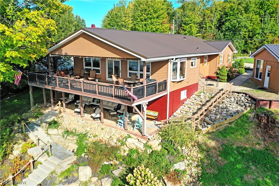 1460 Lake Vue Drive Roaming Shores OH 44085
