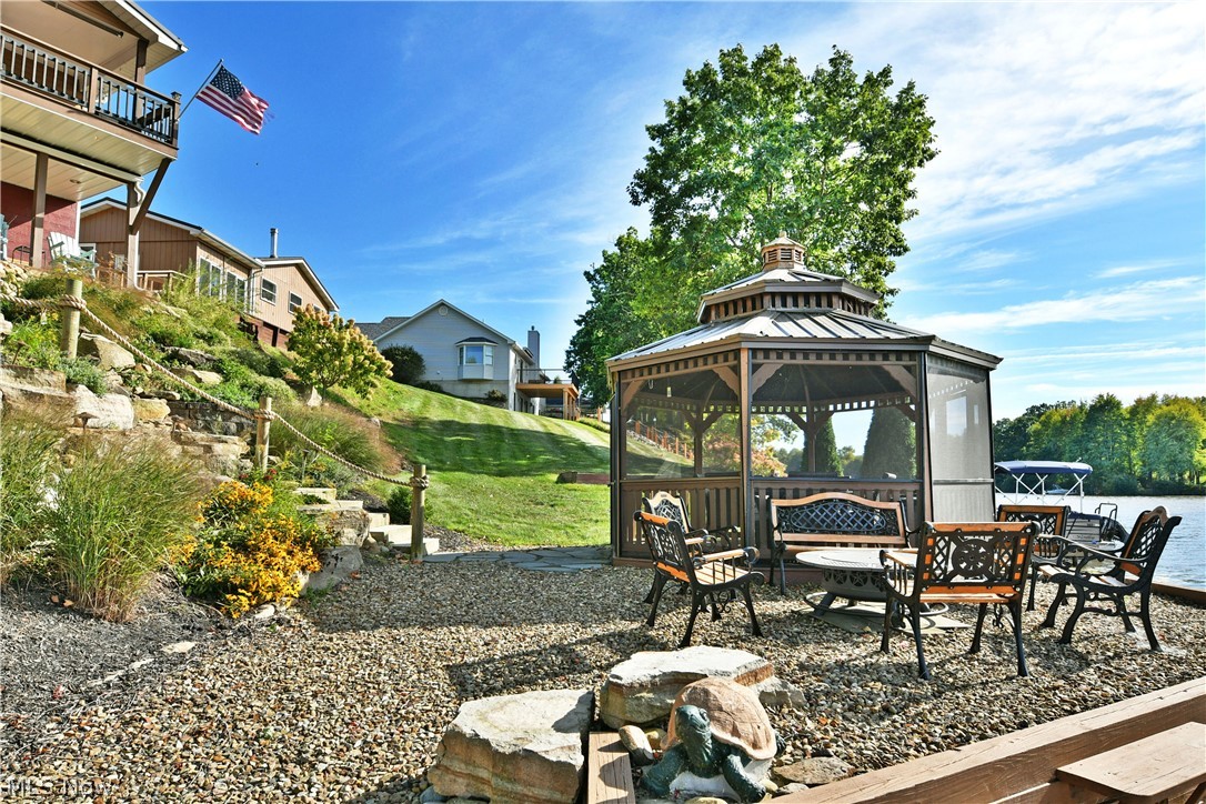 1460 Lake Vue Drive Roaming Shores OH 44085