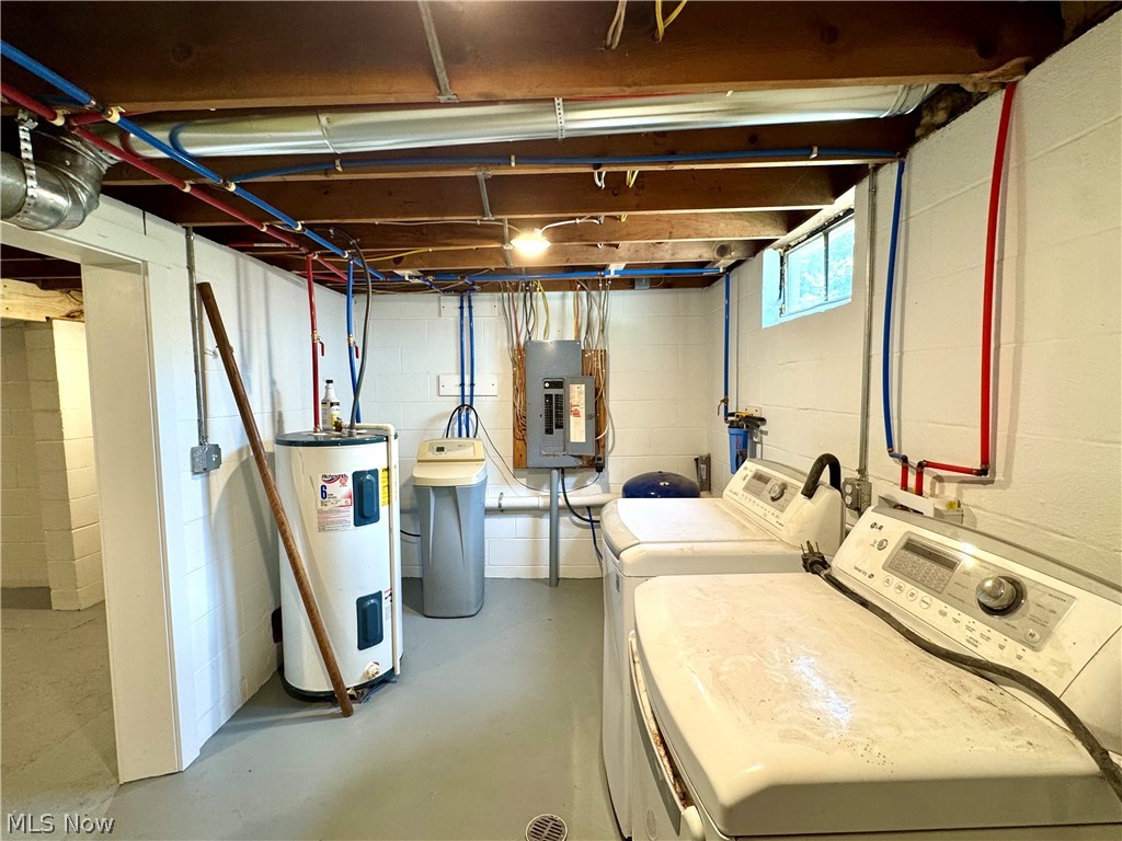 15758 County Road 271 Conesville OH 43811