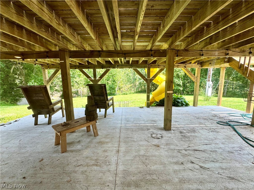 15758 County Road 271 Conesville OH 43811