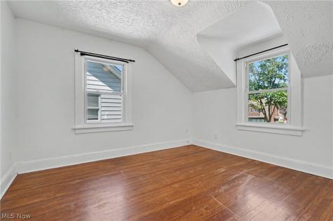 326 S Firestone Boulevard Akron OH 44301