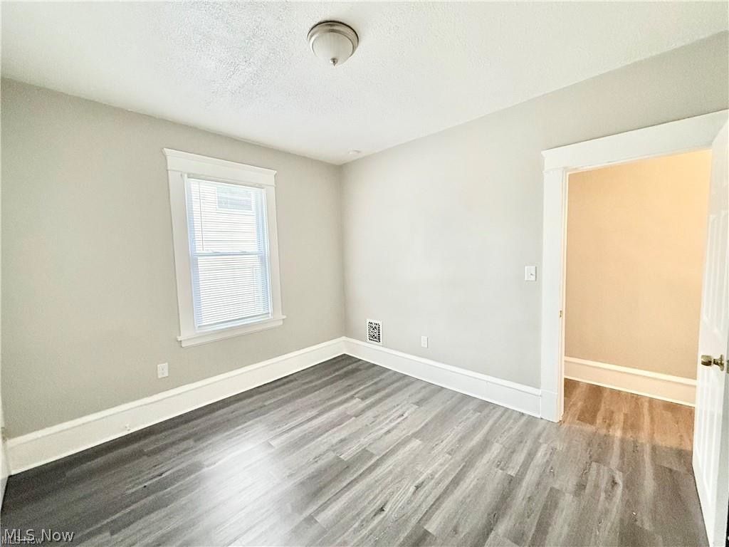 2081 W 91st Street Cleveland OH 44102