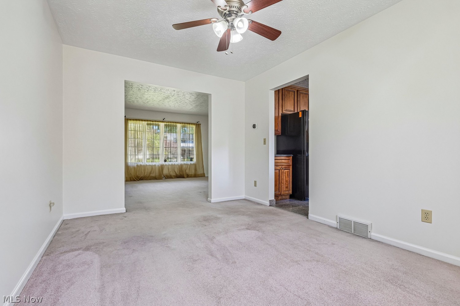 8876 Harris Drive North Ridgeville OH 44039