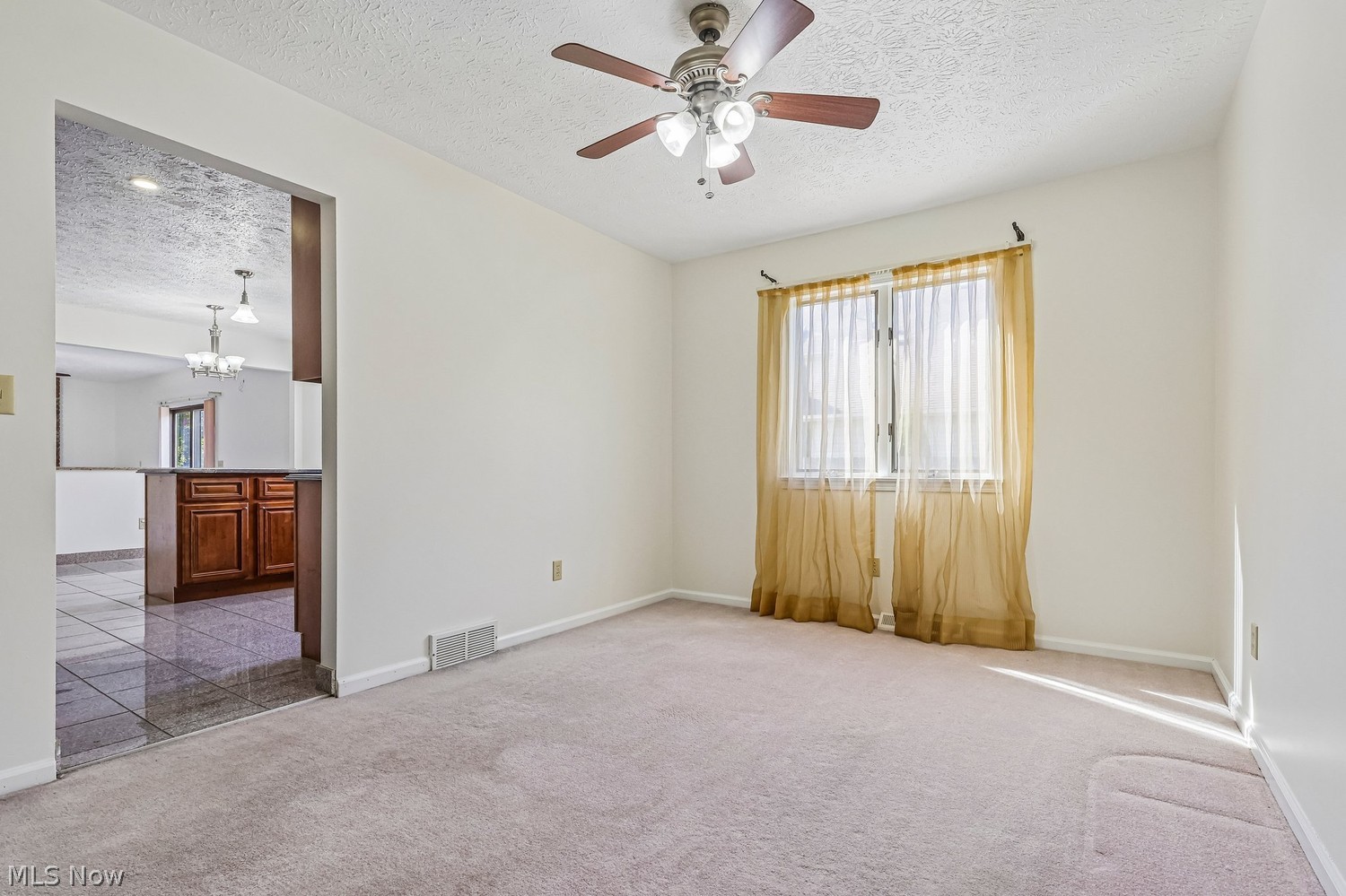8876 Harris Drive North Ridgeville OH 44039