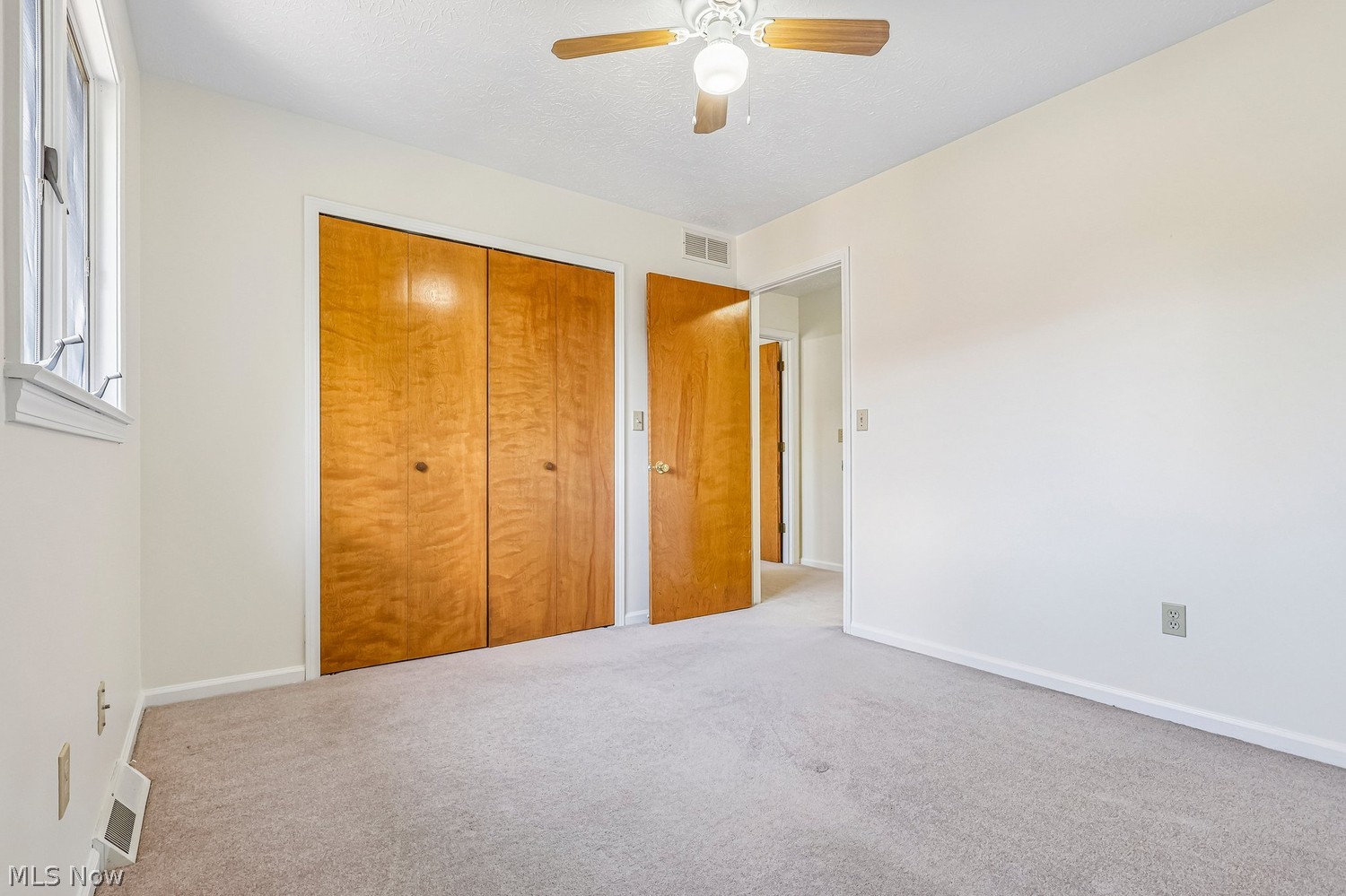 8876 Harris Drive North Ridgeville OH 44039