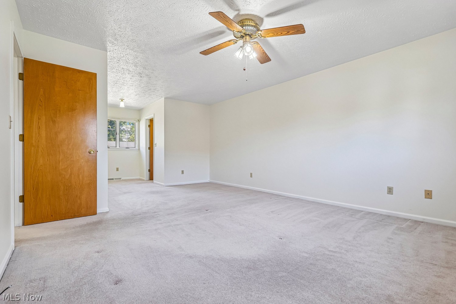 8876 Harris Drive North Ridgeville OH 44039