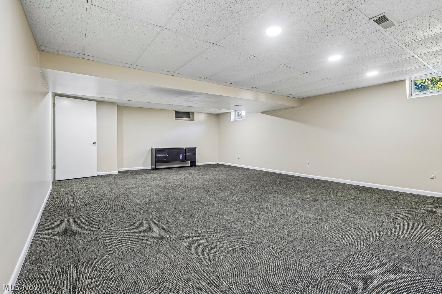 8876 Harris Drive North Ridgeville OH 44039