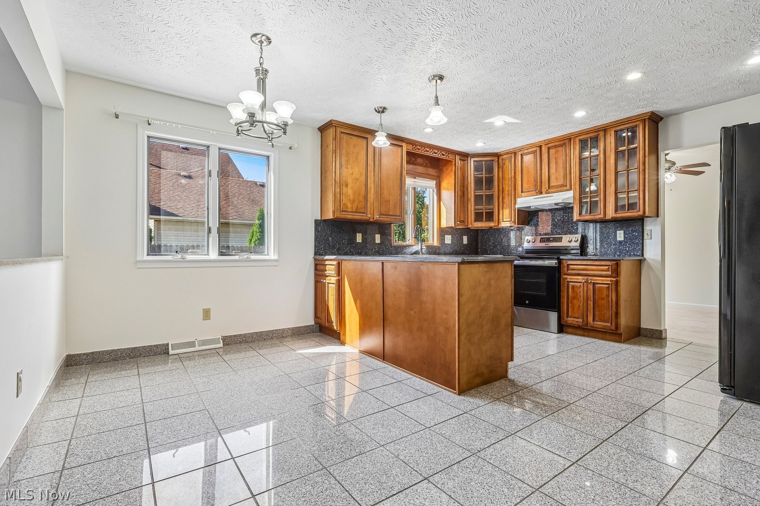 8876 Harris Drive North Ridgeville OH 44039