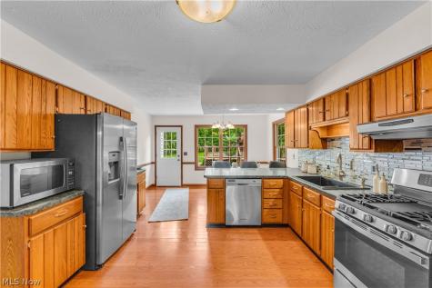 4320 E Sprague Road Broadview Heights OH 44147