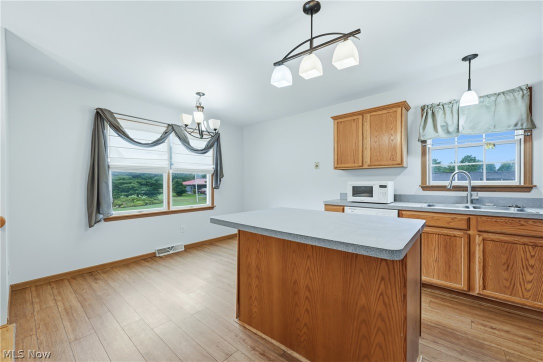 5613 Pierce Road NW Warren OH 44481