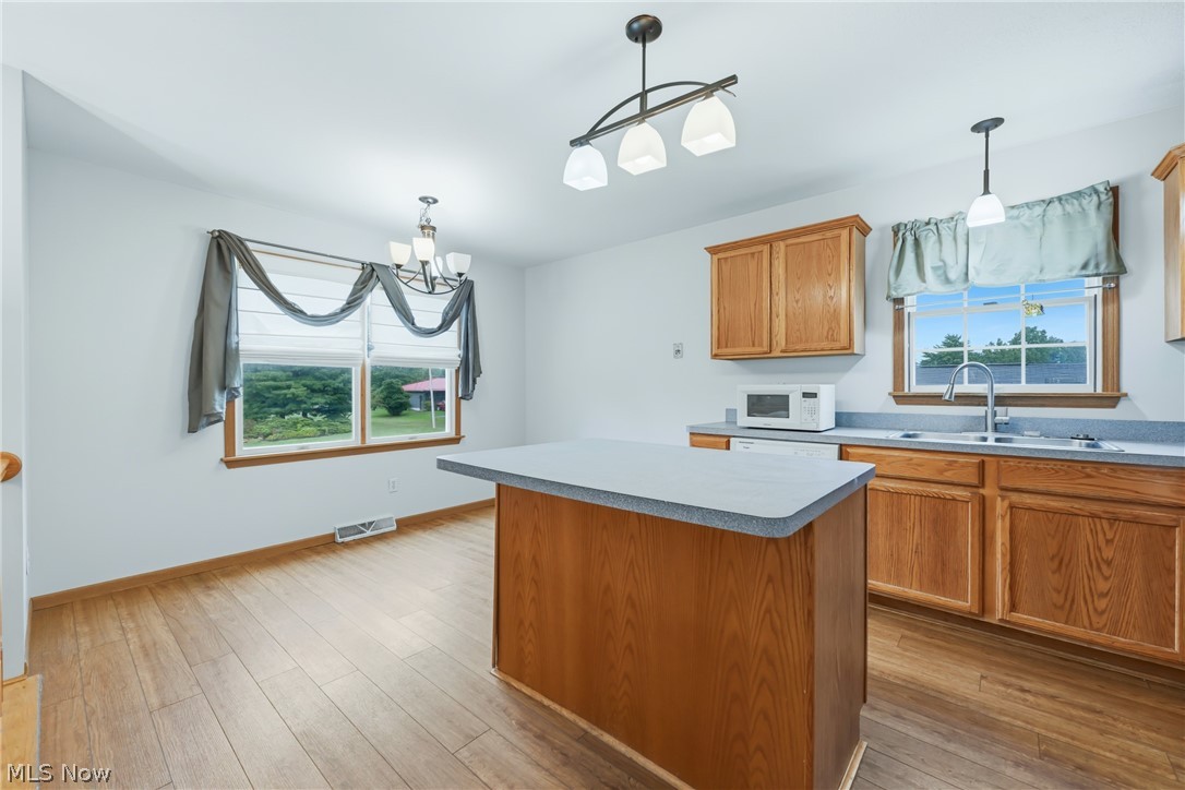 5613 Pierce Road NW Warren OH 44481
