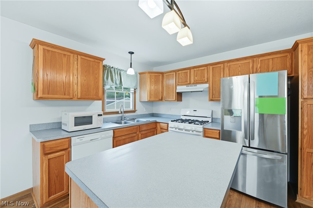 5613 Pierce Road NW Warren OH 44481