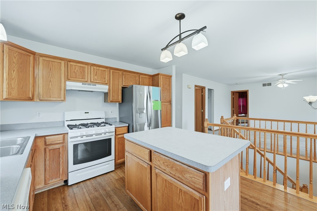5613 Pierce Road NW Warren OH 44481