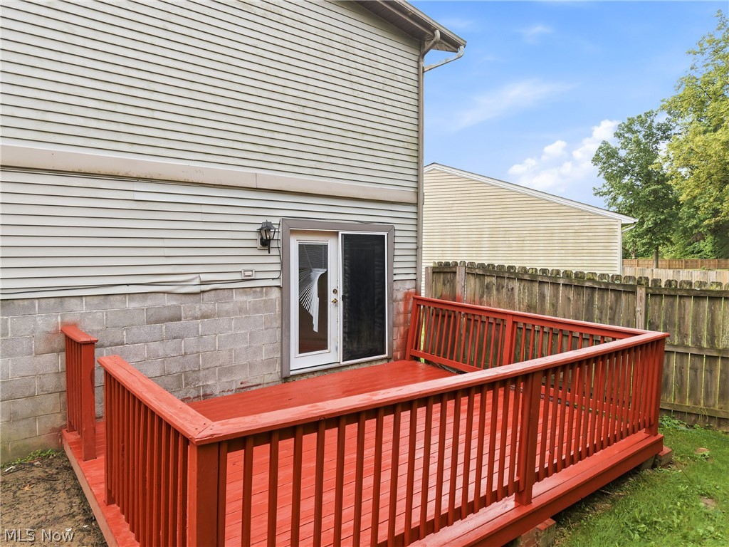 5613 Pierce Road NW Warren OH 44481