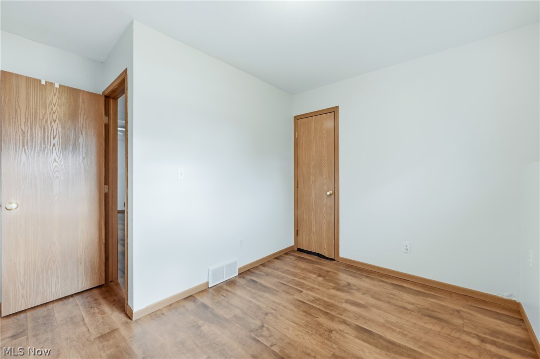 5613 Pierce Road NW Warren OH 44481