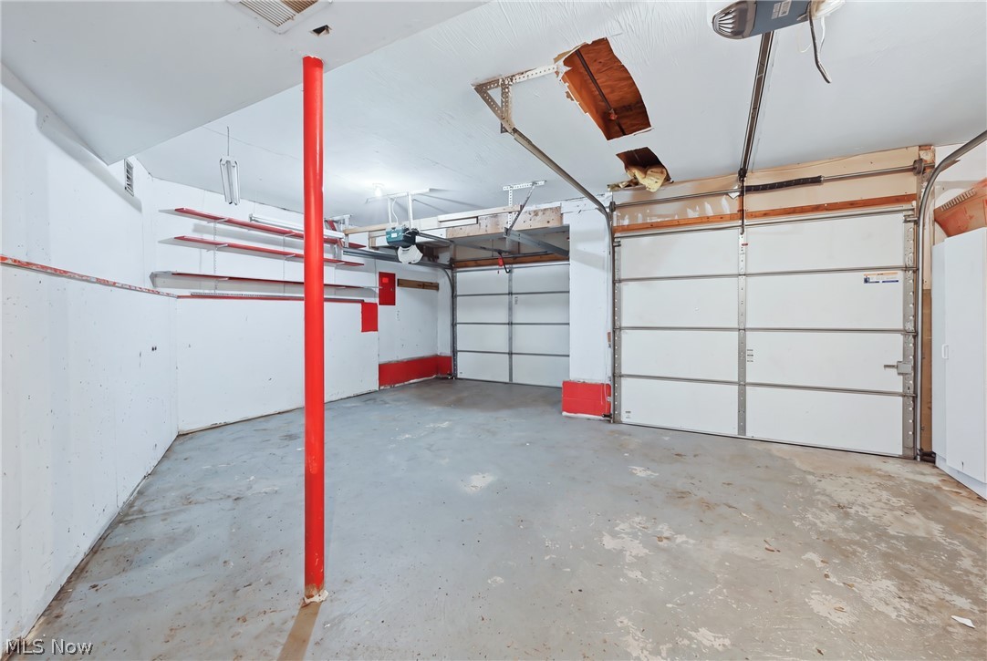 5613 Pierce Road NW Warren OH 44481