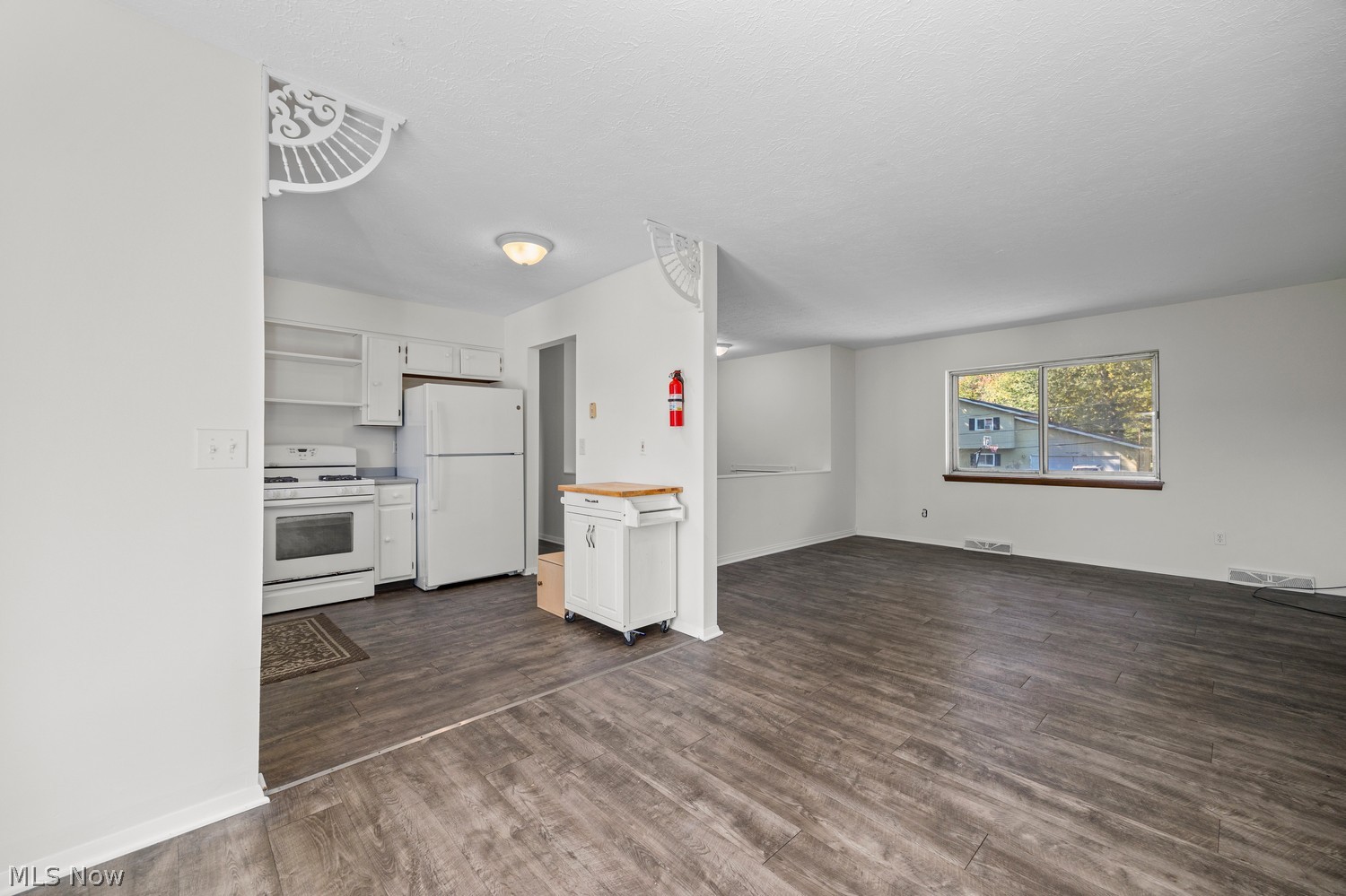 983 Lakewood Beach Drive Sheffield Lake OH 44054