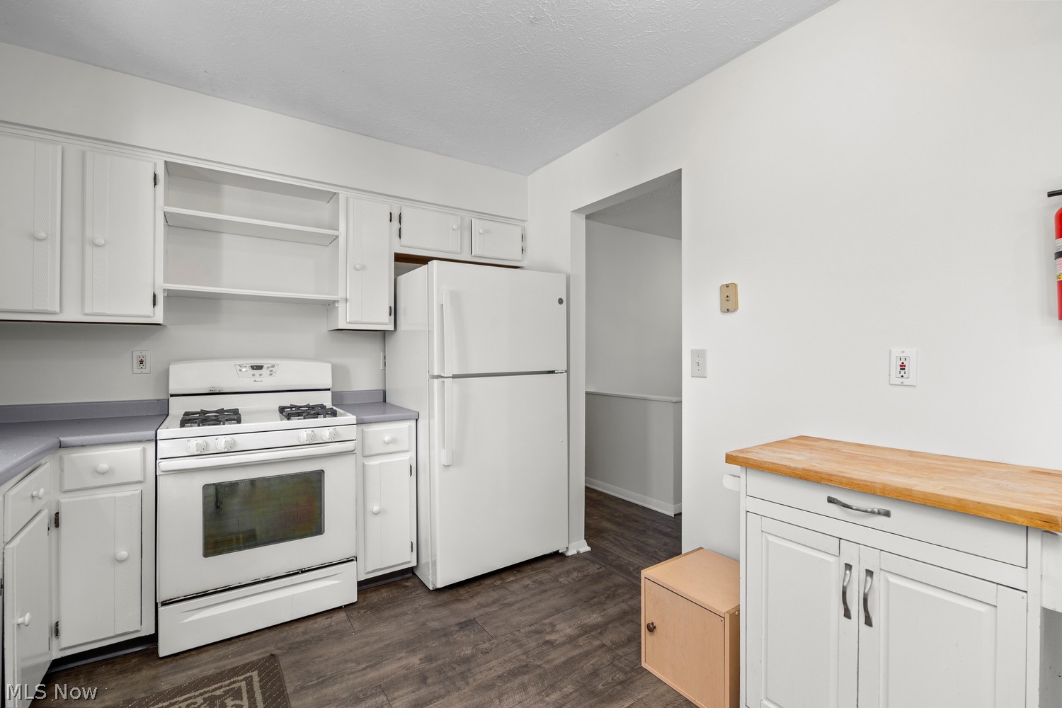 983 Lakewood Beach Drive Sheffield Lake OH 44054
