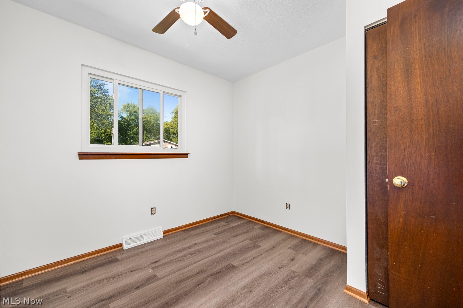 983 Lakewood Beach Drive Sheffield Lake OH 44054