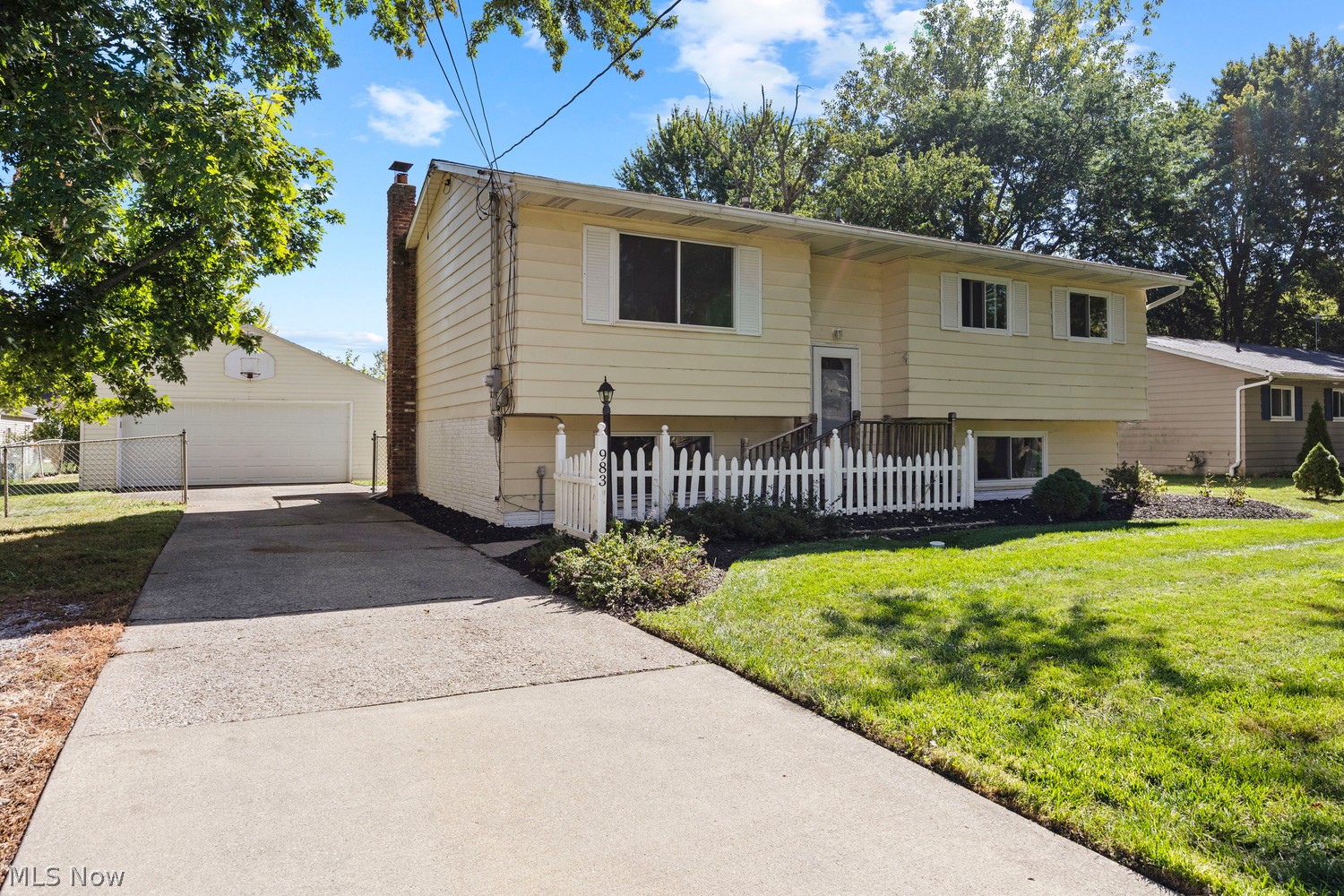 983 Lakewood Beach Drive Sheffield Lake OH 44054