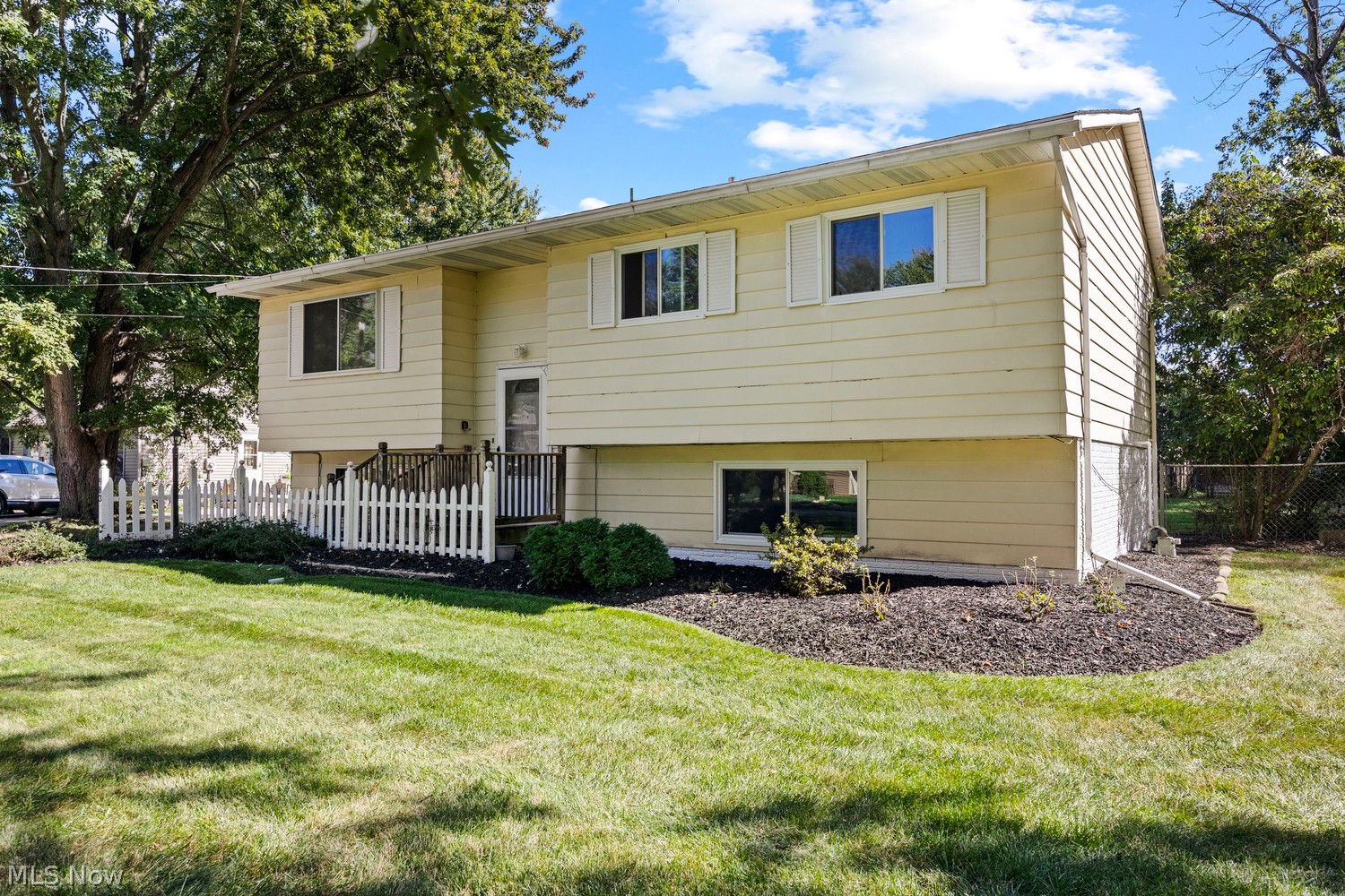 983 Lakewood Beach Drive Sheffield Lake OH 44054