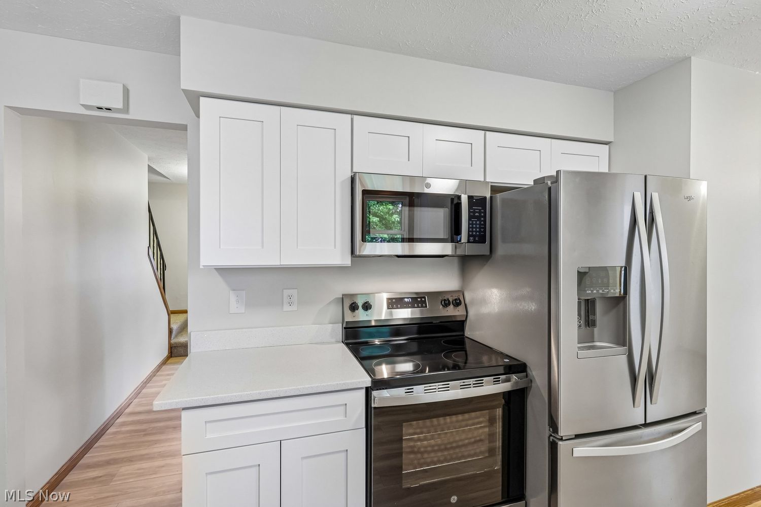 387 Ridgewood Drive Eastlake OH 44095