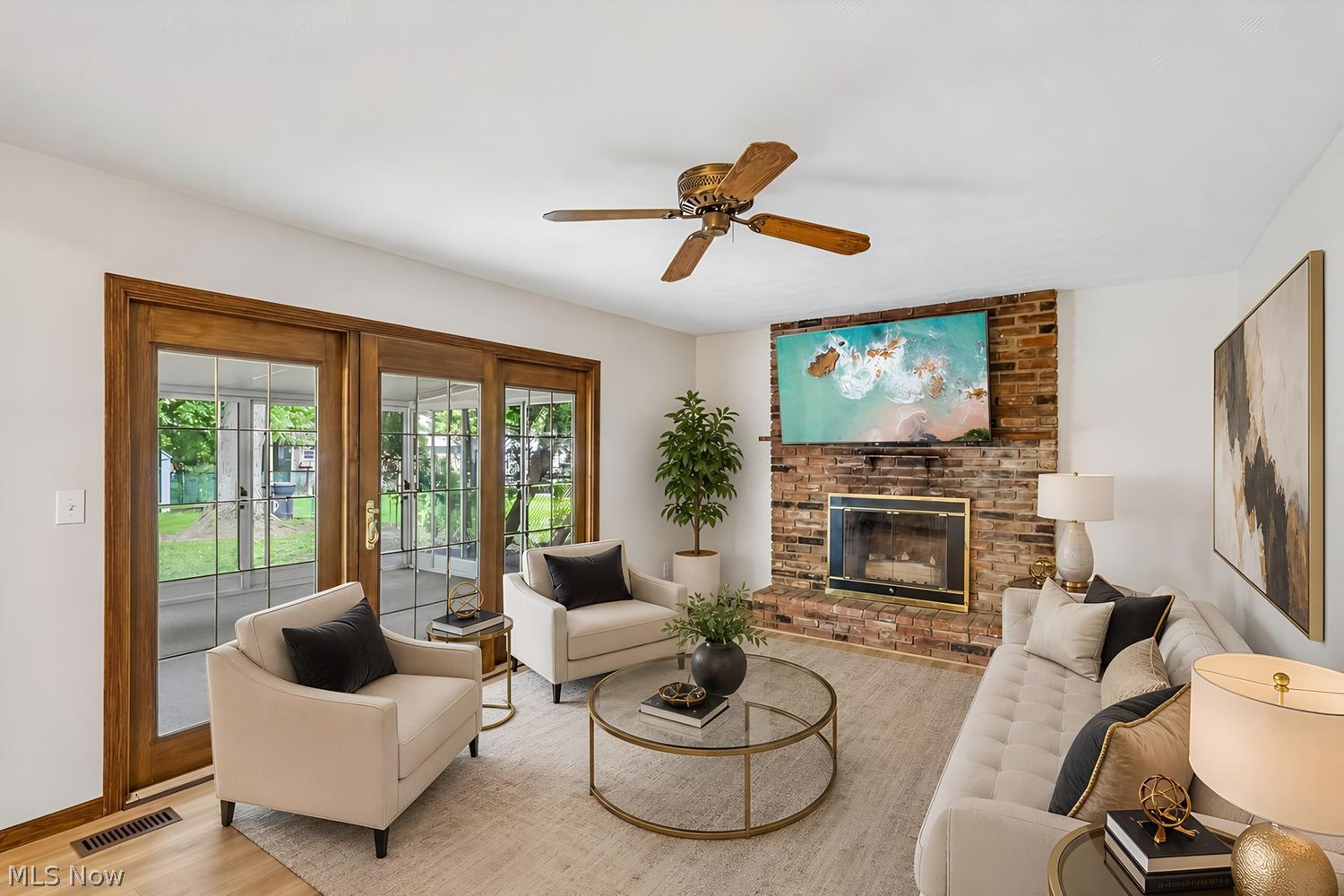 387 Ridgewood Drive Eastlake OH 44095