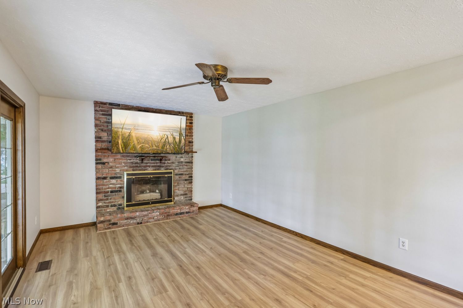 387 Ridgewood Drive Eastlake OH 44095