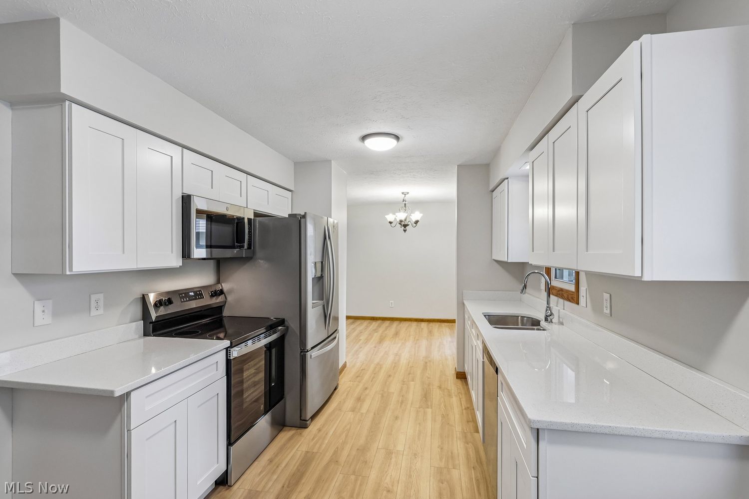 387 Ridgewood Drive Eastlake OH 44095