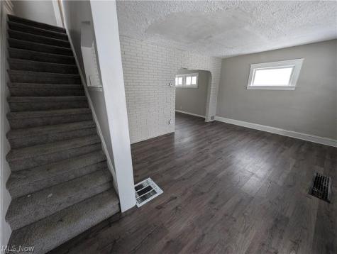 3947 W 22nd Street Cleveland OH 44109