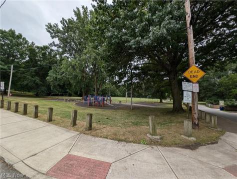 3947 W 22nd Street Cleveland OH 44109