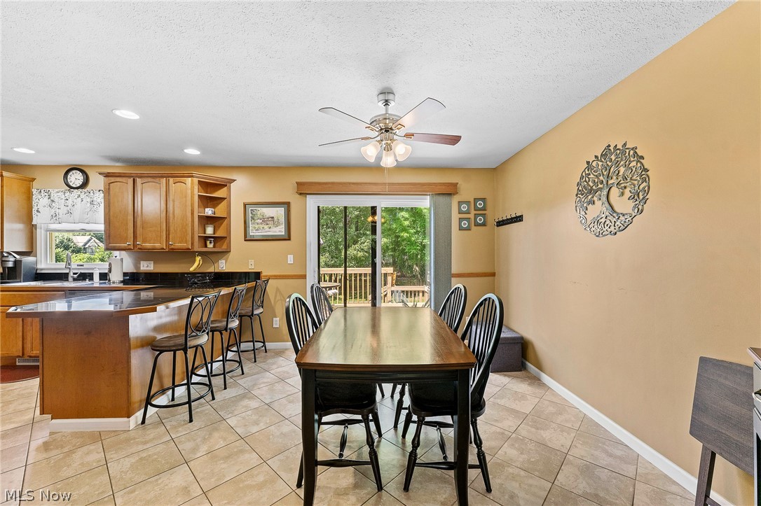 3755 Lyntz Townline Road SW Lordstown OH 44481