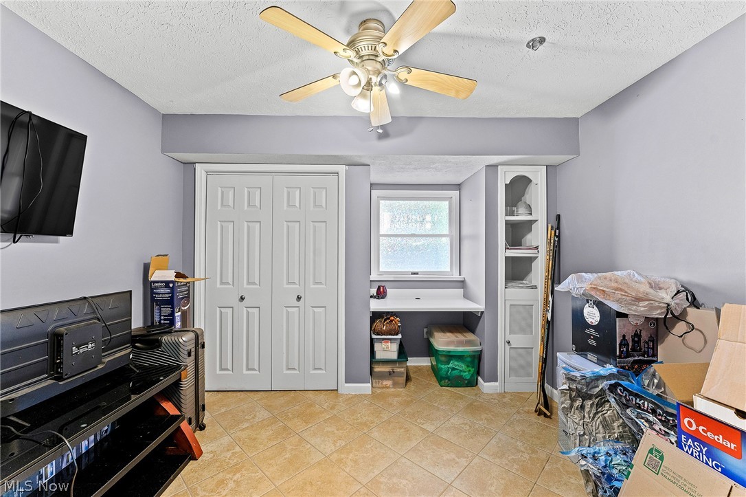 3755 Lyntz Townline Road SW Lordstown OH 44481
