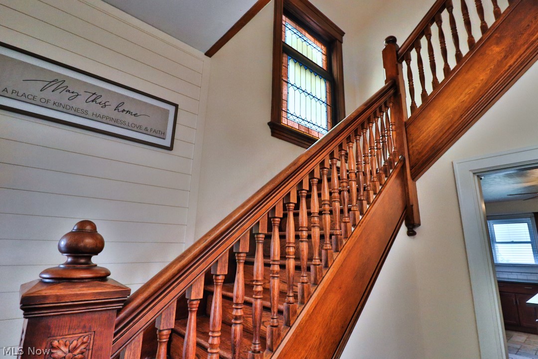 822 Main Street Coshocton OH 43812