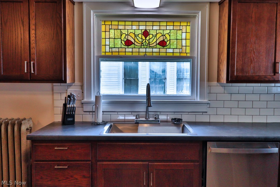 822 Main Street Coshocton OH 43812