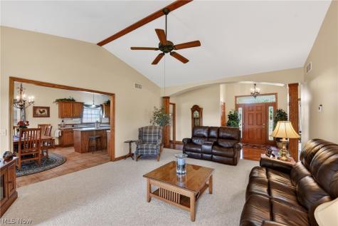 3103 York Road Orrville OH 44667