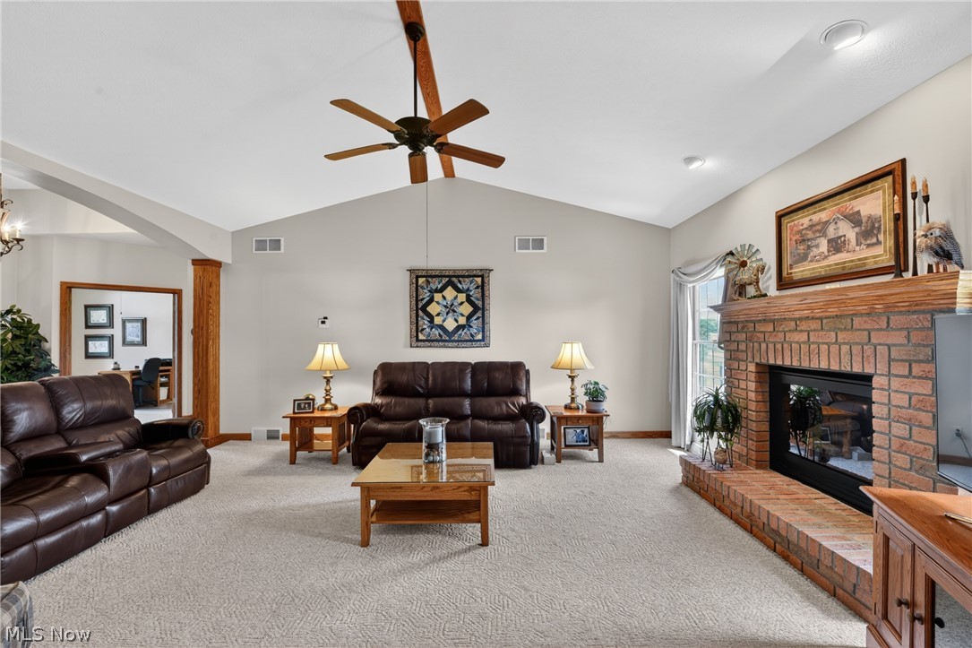 3103 York Road Orrville OH 44667