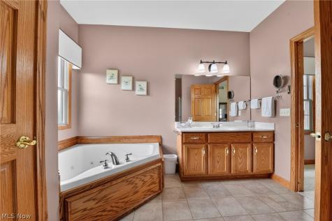 3103 York Road Orrville OH 44667