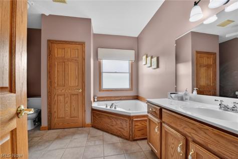 3103 York Road Orrville OH 44667
