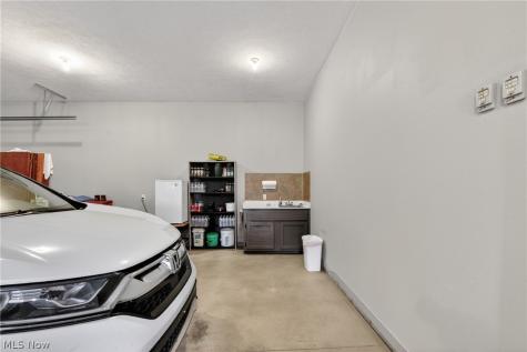 3103 York Road Orrville OH 44667