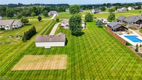 3103 York Road Orrville OH 44667