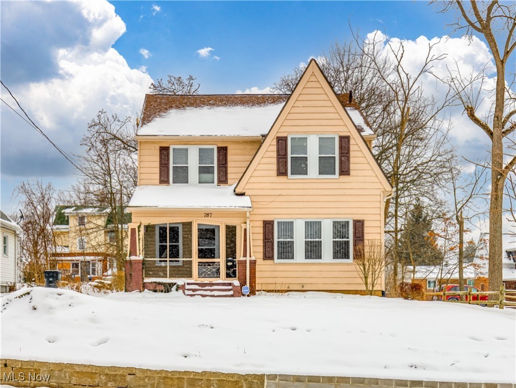 787 Packard Drive Akron OH 44320