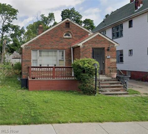 11705 Farringdon Cleveland OH 44105