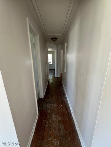 11705 Farringdon Cleveland OH 44105