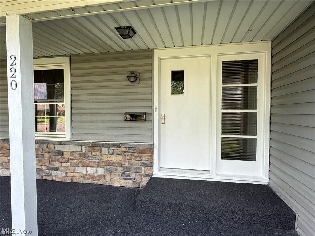 220 Grant Street Dover OH 44621
