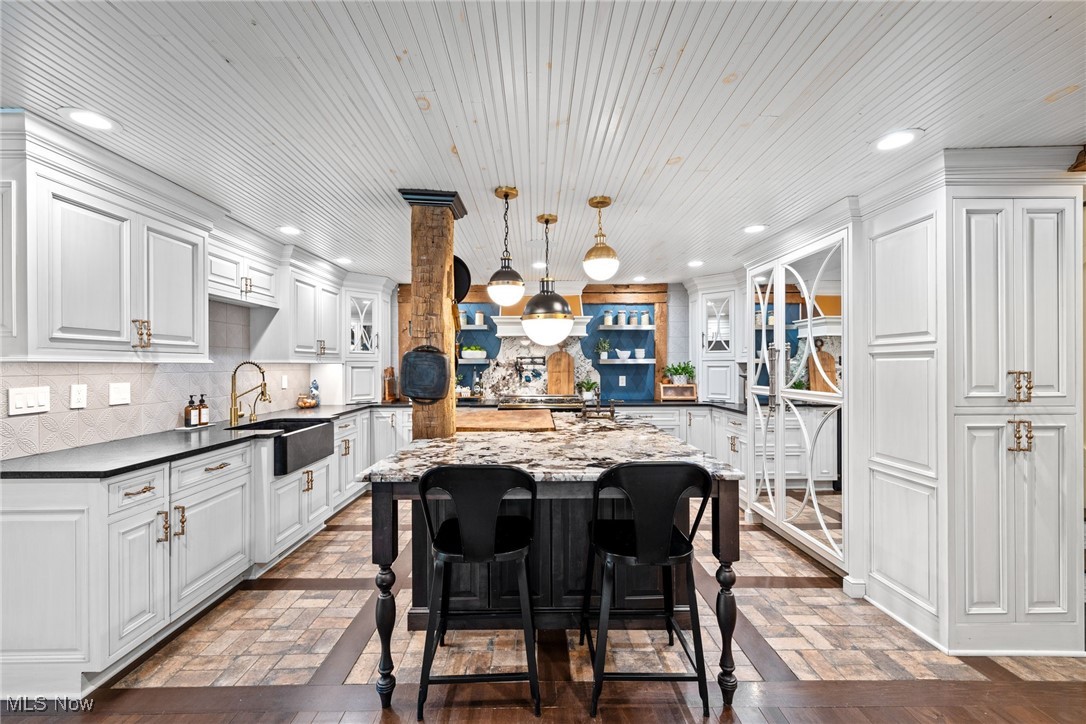 16970 Auburn Road Chagrin Falls OH 44023