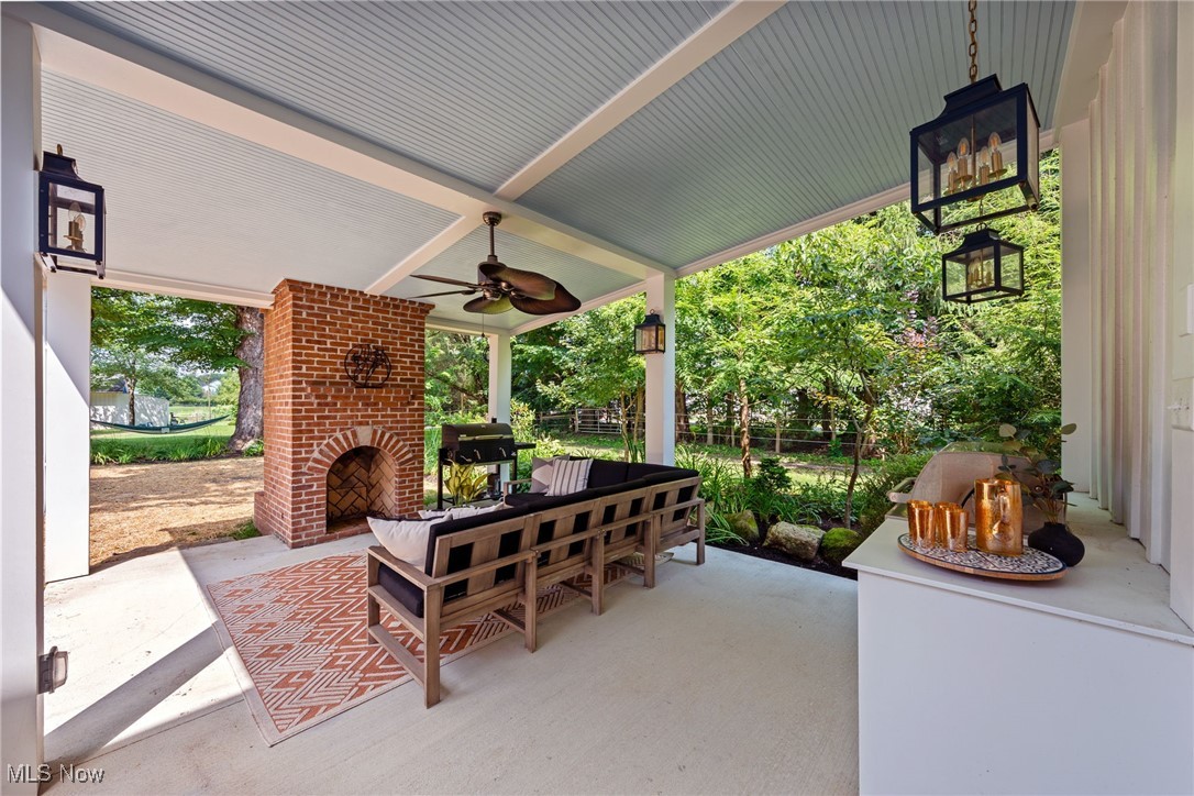 16970 Auburn Road Chagrin Falls OH 44023