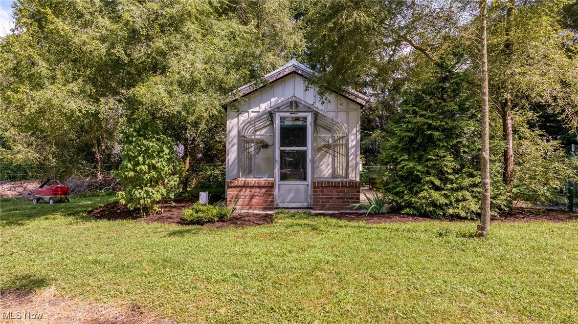 16970 Auburn Road Chagrin Falls OH 44023