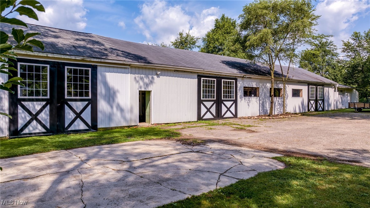 16970 Auburn Road Chagrin Falls OH 44023