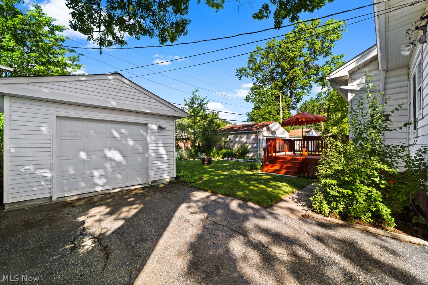 136 E 208th Street Euclid OH 44123